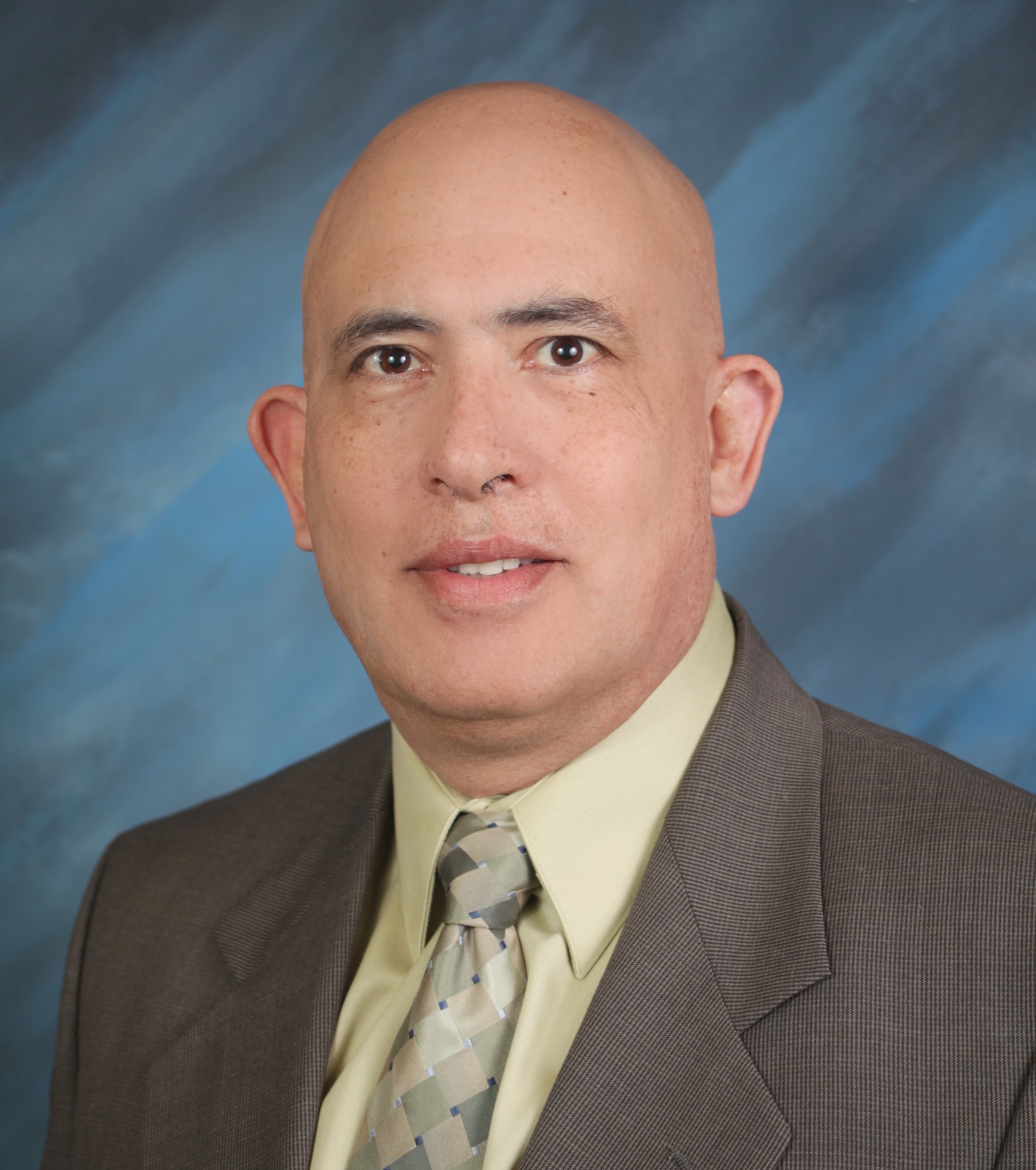 Eugenio Armendariz, MD