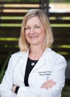 Terri Blackstock MD