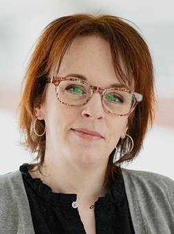Lori E Vaughan MD