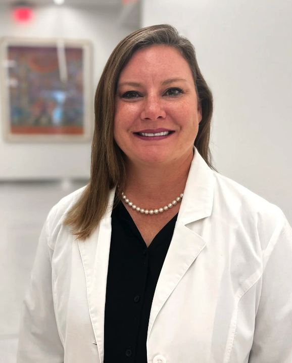 Mandy Dobrowolski, FNP