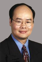 portrait of Johnathan Nguyen MD